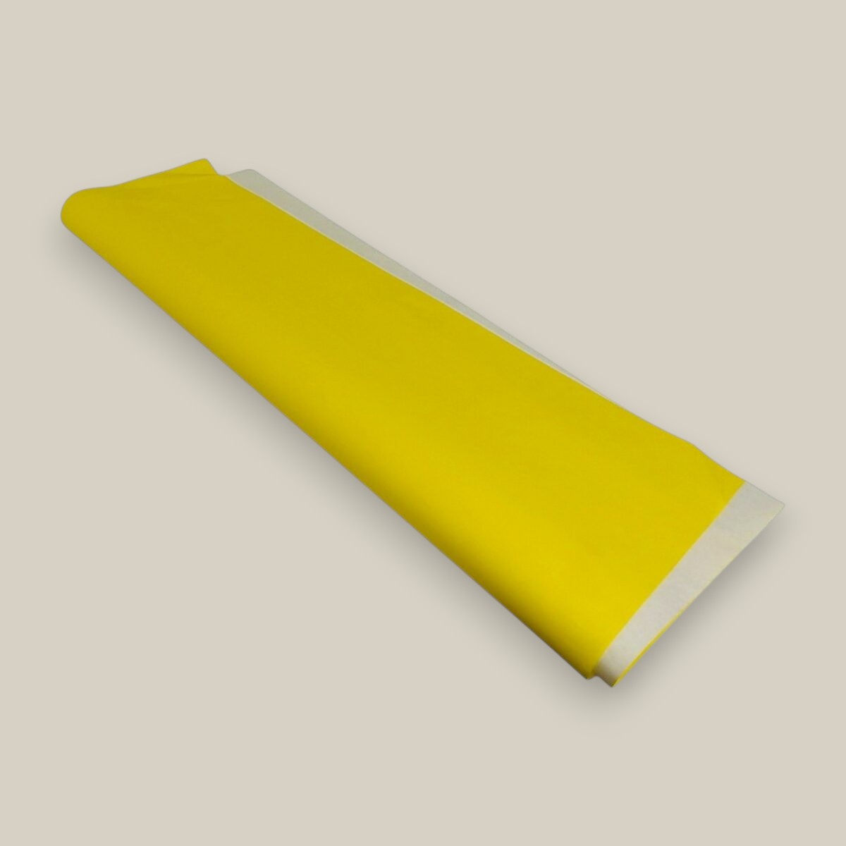 Papel afiche color amarillo qualitet x und
